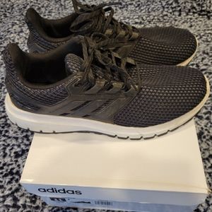 Adidas Ultimashow Running Shoes Size 11